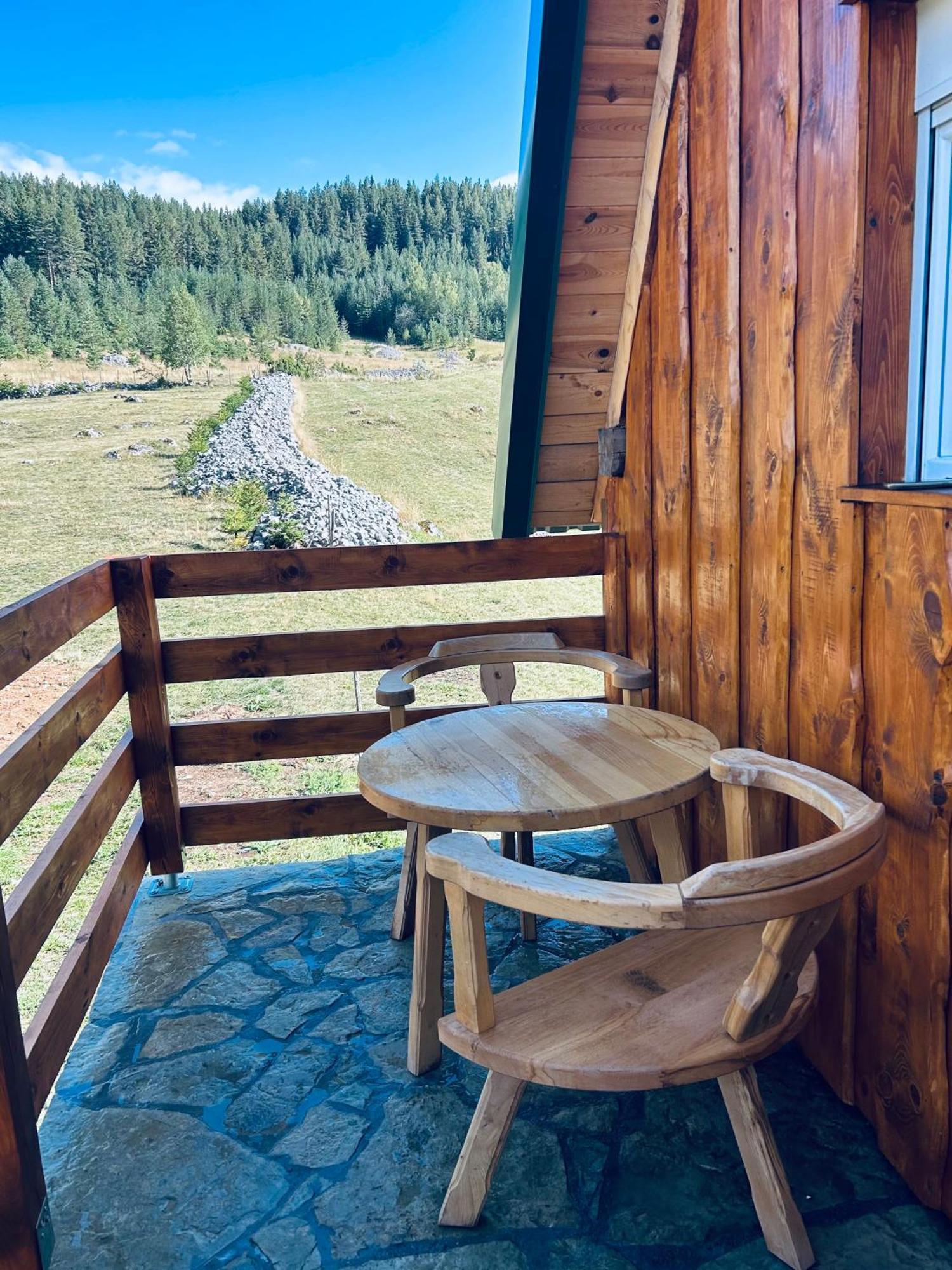 Nomad Lodge Zminica Žabljak Extérieur photo